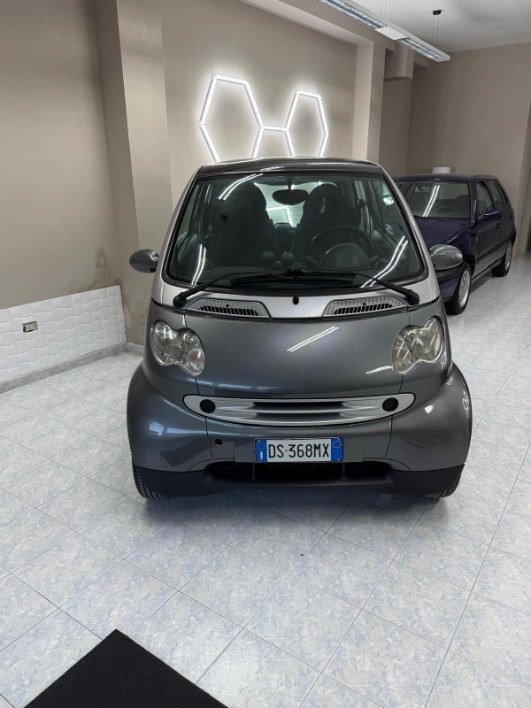 Smart fortwo 0.8 cdi Passion - immagine 9